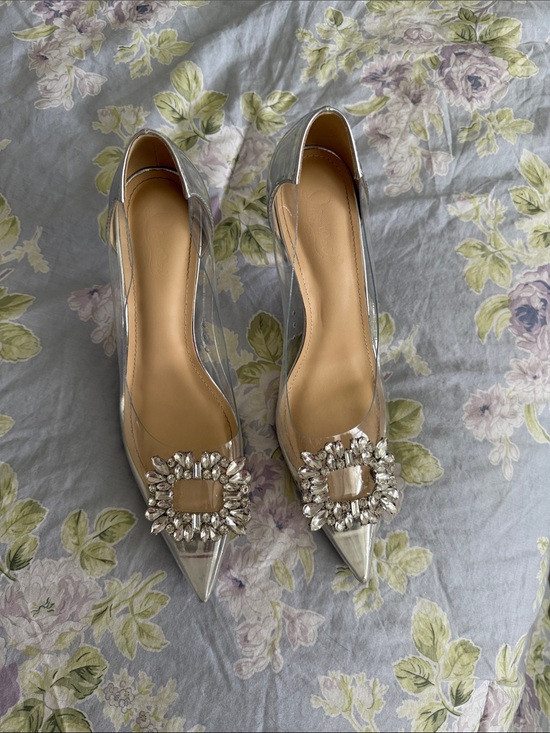 Shoes - Silver Pointed Toe Embellished Women’s Flats
